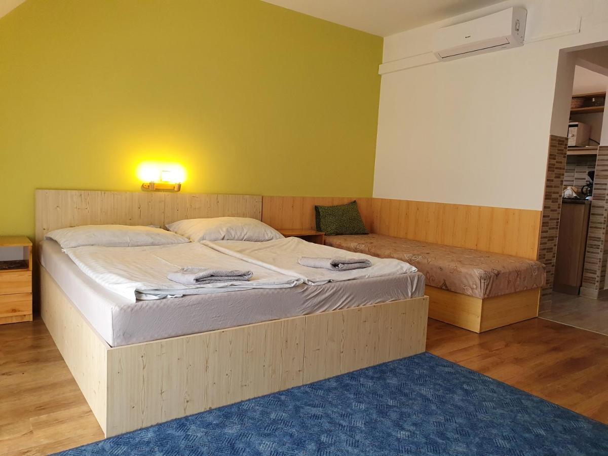 Laguna Apartmanhaz Hévíz Exteriör bild