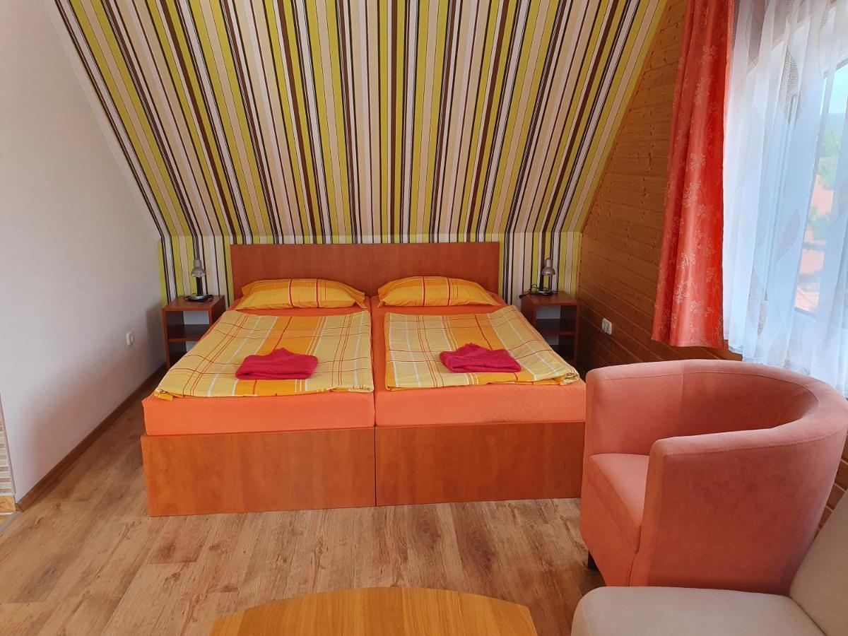 Laguna Apartmanhaz Hévíz Exteriör bild