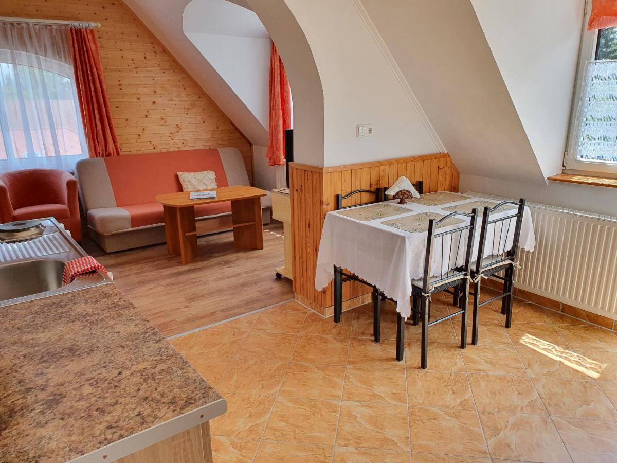 Laguna Apartmanhaz Hévíz Exteriör bild